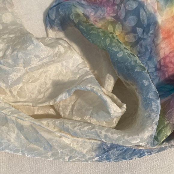 Handmade silk scarf tie dye textured hand rolled pastels - Picture 13 of 17